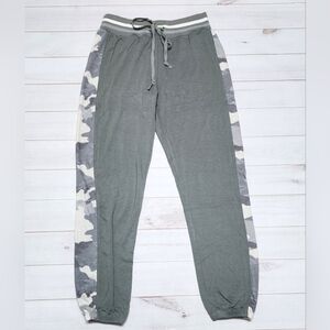 Mystree Camouflage Lounge Joggers Small - New With Tag